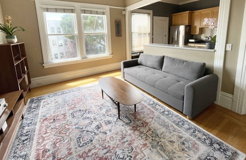 Inner Richmond Condominio | Top floor Victorian 3 bedroom condo