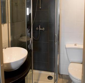 Istres Apartamento | Top Motel