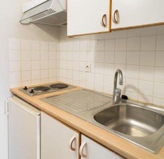 Istres Apartamento | Top Motel