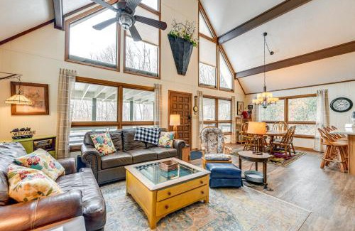Maggie Valley Casa | Top of the Mountain Chalet in Maggie Valley!