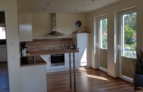 Altefaehr Apartamento | Apartamento superior en Rügen con vistas al agua y excelentes vistas de Stralsund.