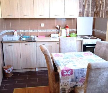 Montenegro Apartamento | Topla porodicna kuca