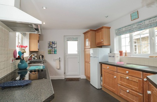 Salcombe Cabaña | Topside