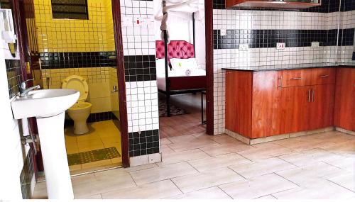 Central Province Hotel | TOQUe HOTEL & ACCOMODATIONS