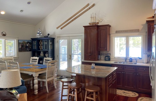 Rapid City Casa | Torch Lake Cabin near launch with boat option