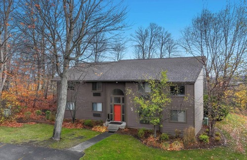 Kewadin Condominio | 🛶 Torch Lake Vista – A-Ga-Ming Golf & Lakeview Condo | Large Patio ➠ 741/Unit 9A