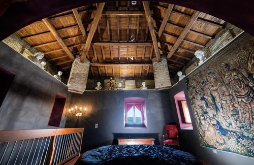 Todi Casa | Torre Caetani- Night in a medieval tower