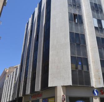 Centro Comercial Apartamento | Torre de Campanas