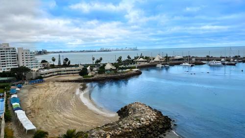 Salinas Apartamento | Torre Marina 7B cómodo depar frente al mar