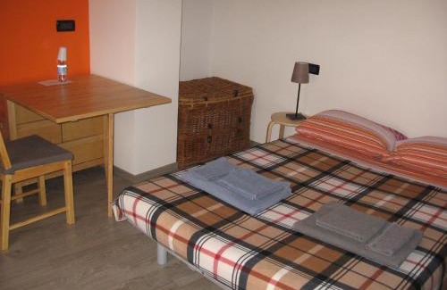 San Dorligo della Valle Cama Y Desayuno | Torrente Rosandra