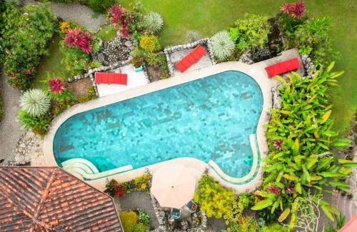 Ballena Villa | Tortuga Premium Riverfront Jungle Villa with Jacuzzi and Pool