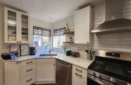 Dicken Casa | Touch Down Retreat by Michigan Stadium