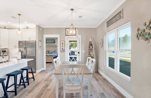 Foley Casa | Touchdown Hideaway! Beach/OWA/Sports/Shopping