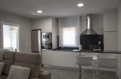 Canas Casa | Alojamiento turístico LA CASA DEL TÍO CESAR VT-LR-758