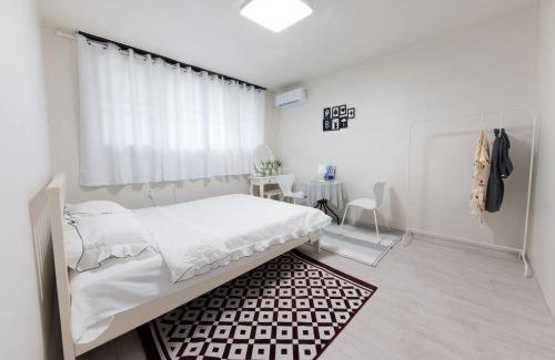 Pyeongtaek Villa | Tov Stay Atti