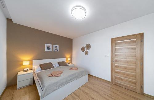Spisska Nova Ves Apartamento | Tower Apartments Orchid & Amber