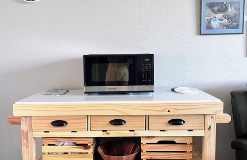 Laguna Woods Condominio | Towers 1-bedroom condo in Laguna Woods Village senior community - 3 month rental