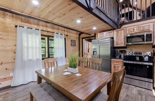 Campton Cabina | Towerwood Cabin in RRG