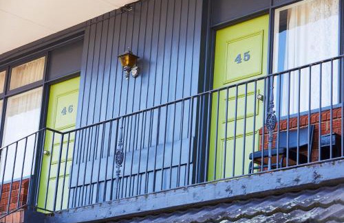 Strathfield Hotel | Town and Country Motel