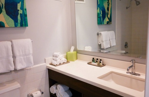 Mission Valley West Hotel | Town and Country San Diego