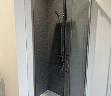 Merthyr Tydfil Apartamento | Town Centre Cosy Flat