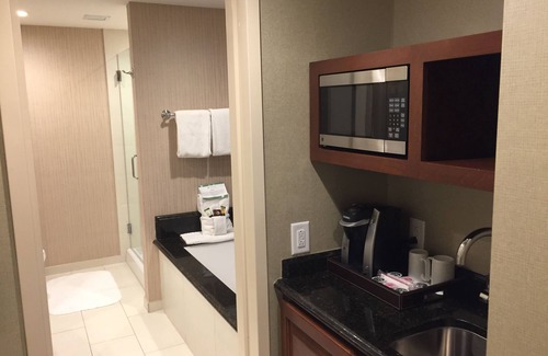 West Ashley Hotel | Town & Country Inn and Suites