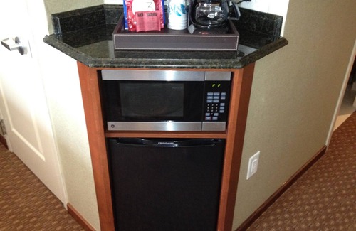 West Ashley Hotel | Town & Country Inn and Suites