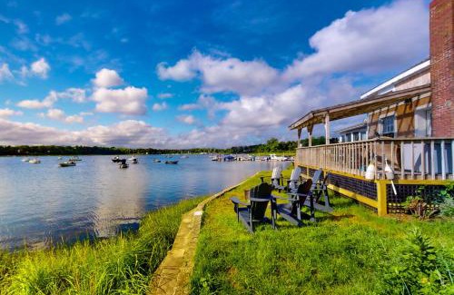 Orleans Casa | Town Cove Oyster House