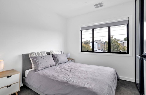 Broadmeadows Casa | Town House 2 Bedrooms
