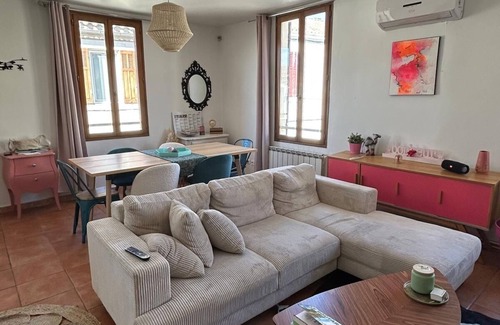 Chateau Gombert Casa | Town house, Marseille, in the heart of the Chateau Gombert district