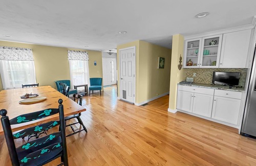 Sandwich Casa | Town Neck Beachside Hideaway
