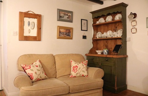 Sheldon Casa | Townend Holiday Cottage - Cosy Countryside Retreat