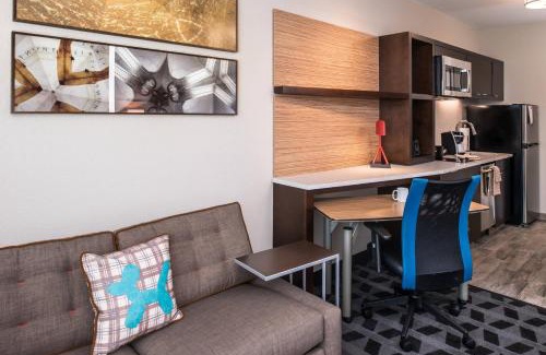 Loma Linda Hotel | TownePlace Suites by Marriott San Bernardino Loma Linda