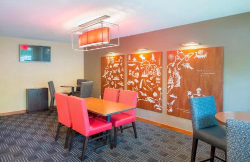 Orenco Station Hotel | TownePlace Suites by Marriott Portland Hillsboro