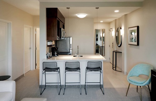 South Orange Hotel | TownePlace Suites by Marriott Orlando Downtown