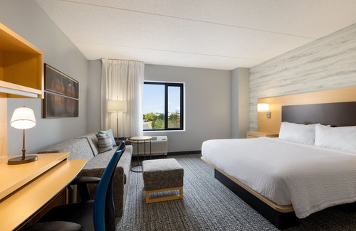 Mechanicsburg Hotel | Towneplace Suites by Marriott Harrisburg West/Mechanicsburg