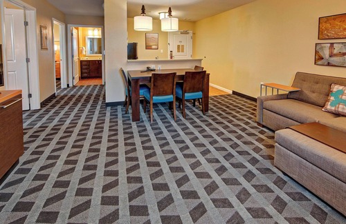 Hattiesburg Hotel | TownePlace Suites Hattiesburg