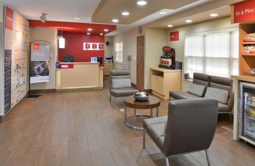 Doral Hotel | TownePlace Suites Miami West Doral Area