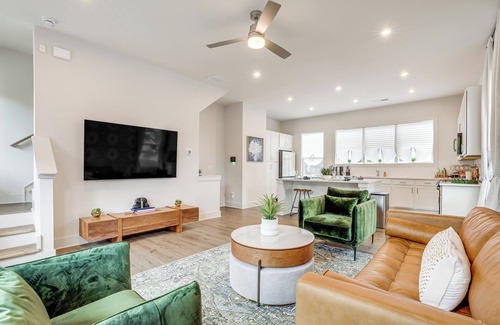Chosewood Park Casa | Townhome 1 Mi to Grant Park & Atlanta BeltLine!