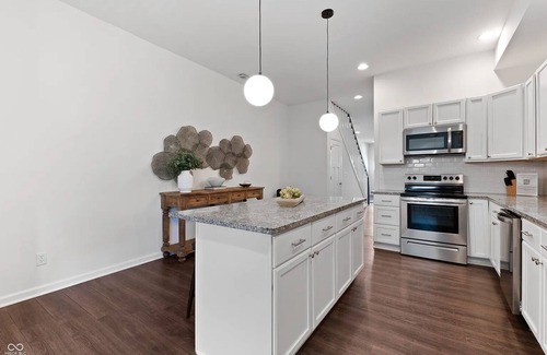 Fountain Square Casa | Townhome in Indianapolis - 7 minutes from downtown Indy