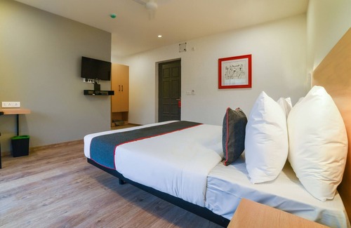 Vadanemelli Casa | Townhouse 211 Laguna Ecr Near Juhu Beach