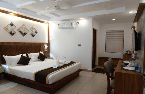 Alwaye Hotel | Townhouse Cochin Airport Formerly Skyluxe