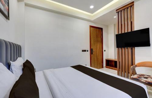 Knowledge Park III Hotel | Townhouse Hotel Palash