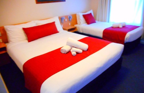 Cowra Hotel | Townhouse Motel