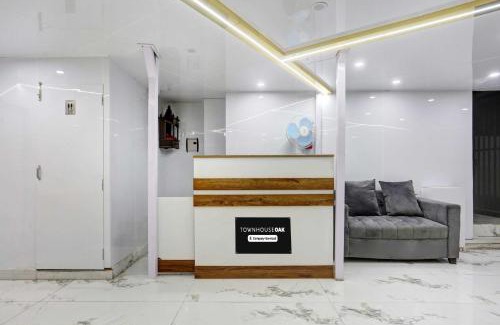 Shimla Hotel | Townhouse Oak Kachighati ISBT Shimla