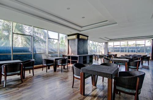 Pekanbaru Hotel | Townhouse Oak Pekanbaru near Mall Pekanbaru formerly Hotel Grand Sahara