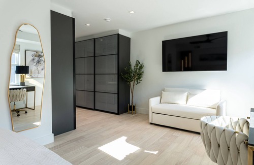 Georgetown Casa | Townhouse on Canal