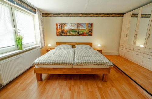 Lubstorf Apartamento | Träumen unter Bäumen - Omas lütte Obstbutze am See
