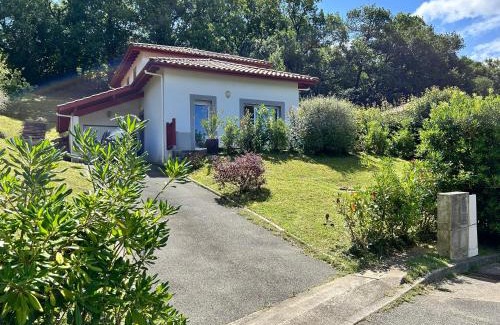 Cambo-les-Bains Villa | Trés belle villa 4 étoiles - 3 chambres - Terrasse et jardin