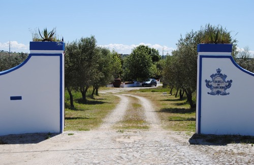 Redondo Cabaña | Tradicional Monte Alentejo, con piscina y parque infantil